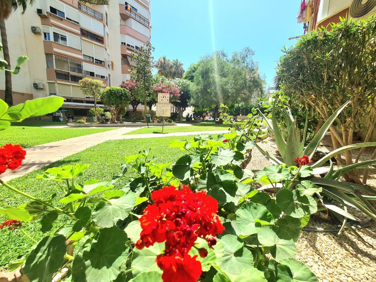 Aa Guest - El Mono De Torre Del Mar Eco Apartment Zewnętrze zdjęcie